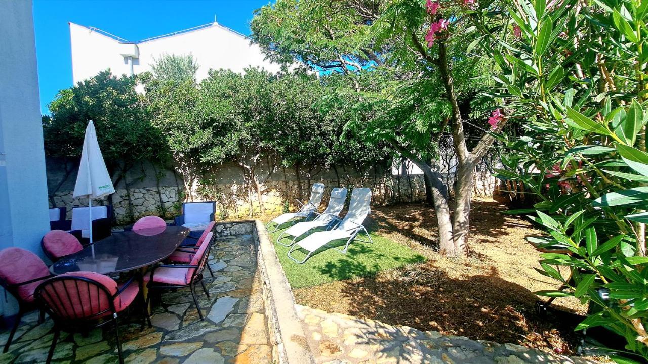 Apartment Gajac C72 Novalja Exterior photo