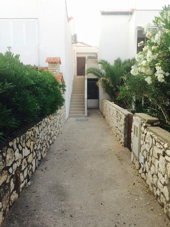Apartment Gajac C72 Novalja Exterior photo